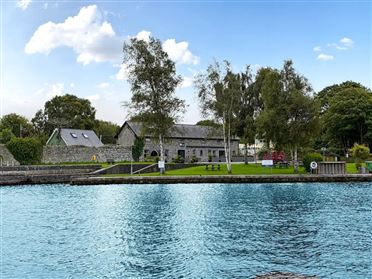 Lough Derg House, Dromineer, Nenagh, Co. Tipperary