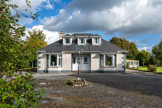 The Avenue, Ballyclare, Ferbane, Co. Offaly