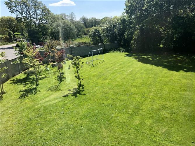 4 Lough Ernie Park, Inchicullane, Killarney, Co. Kerry