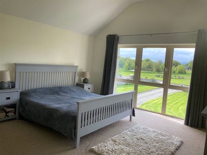 4 Lough Ernie Park, Inchicullane, Killarney, Co. Kerry