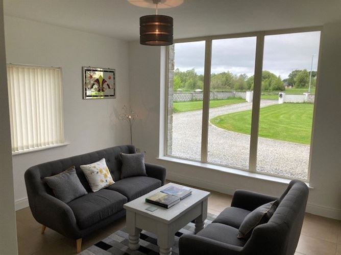 4 Lough Ernie Park, Inchicullane, Killarney, Co. Kerry