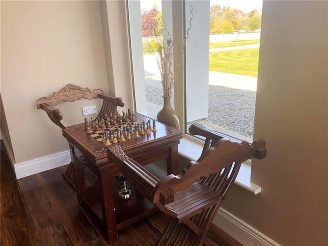4 Lough Ernie Park, Inchicullane, Killarney, Co. Kerry