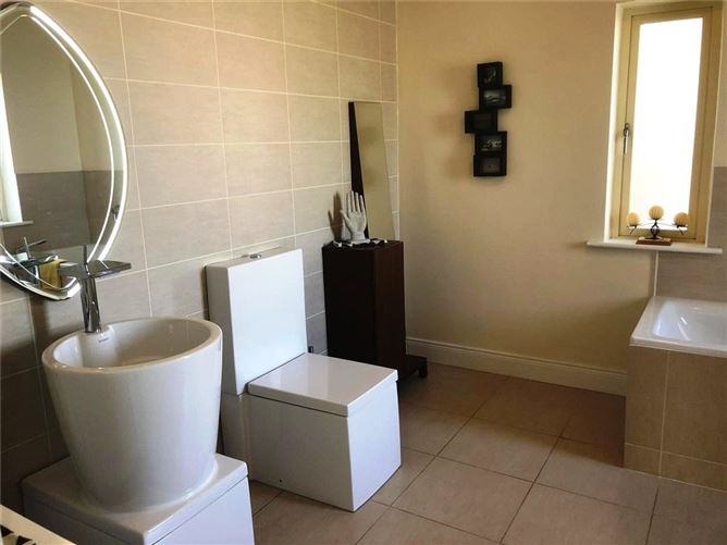 4 Lough Ernie Park, Inchicullane, Killarney, Co. Kerry