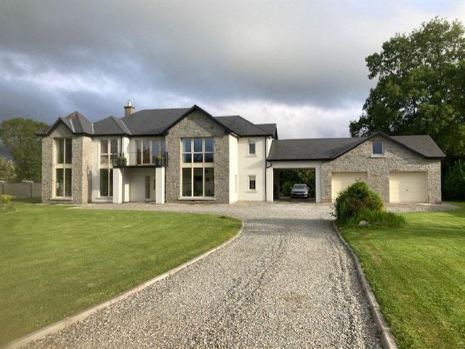 4 Lough Ernie Park, Inchicullane, Killarney, Co. Kerry