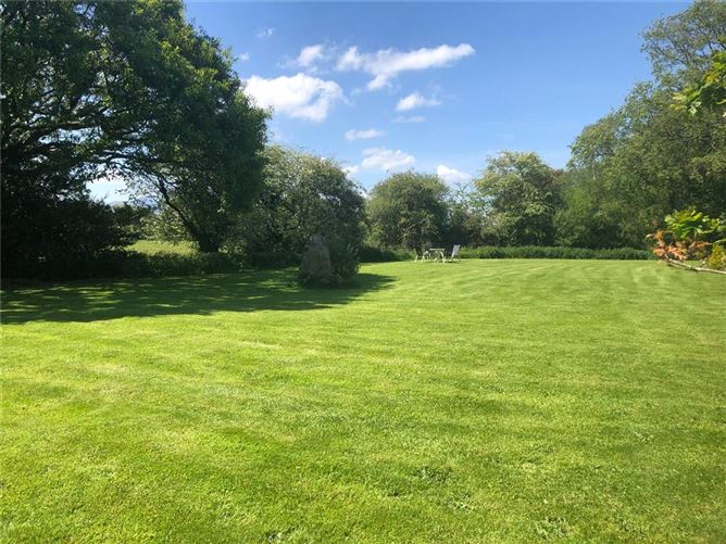 4 Lough Ernie Park, Inchicullane, Killarney, Co. Kerry