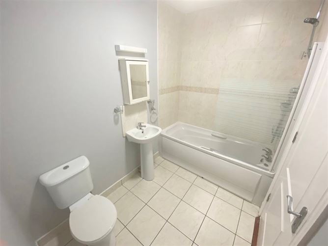 Eaton Way, Rathcoole, Dublin