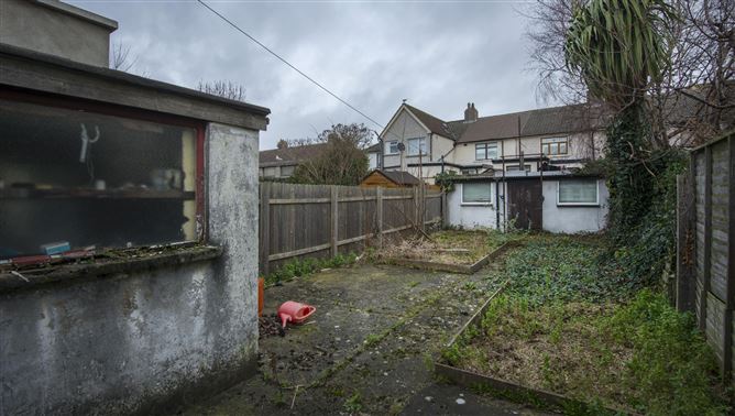 11 Hawthorn Terrace, East Wall, Dublin