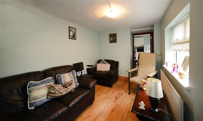 11 Hawthorn Terrace, East Wall, Dublin