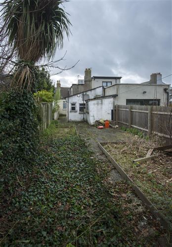 11 Hawthorn Terrace, East Wall, Dublin