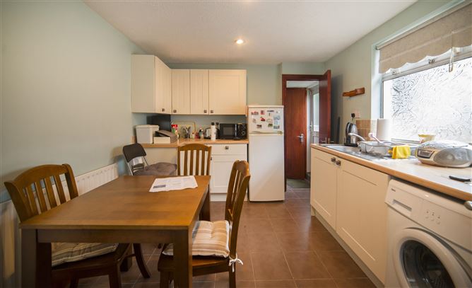 11 Hawthorn Terrace, East Wall, Dublin