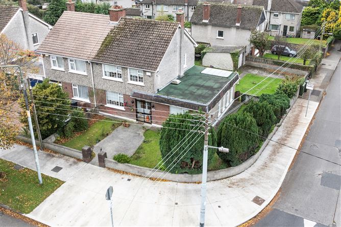 https://photos-a.propertyimages.ie/media/6/5/6/4886656/8d4b9002-34a0-468f-b531-065935461cd8_l.jpg