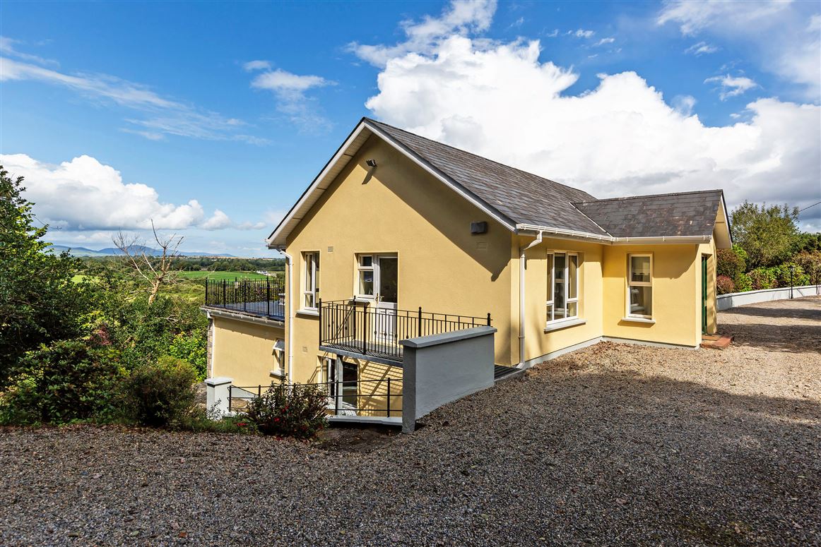 Hillside, Tinnacarrick, Newbawn, Co. Wexford