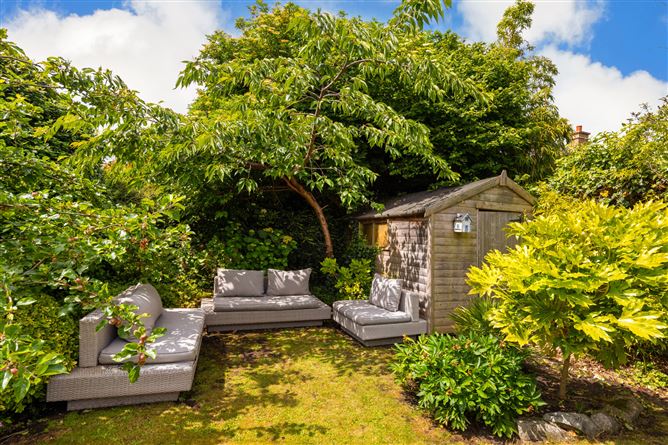 39 St Aidan's Drive, Goatstown, Dublin 14