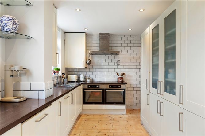 39 St Aidan's Drive, Goatstown, Dublin 14