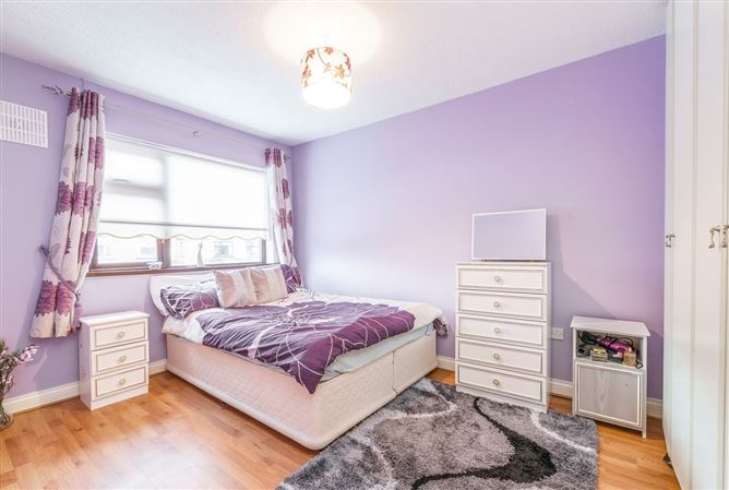 16 Woodville Avenue, Lucan, Dublin