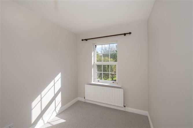 17 Melbourne Court, Model Farm Road, Cork