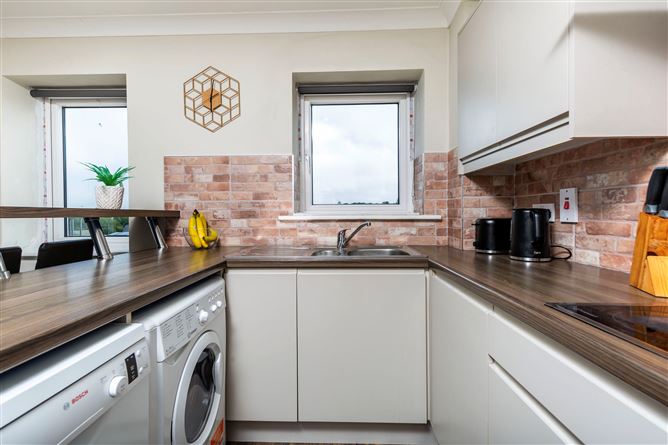 Apartment 10, The Ash, Clonard Village, Wexford, Wexford Town, Wexford