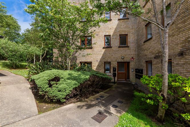 Apartment 10, The Ash, Clonard Village, Wexford, Wexford Town, Wexford