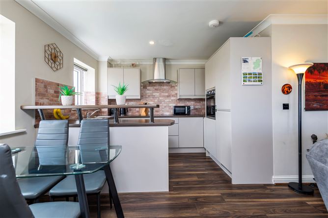 Apartment 10, The Ash, Clonard Village, Wexford, Wexford Town, Wexford