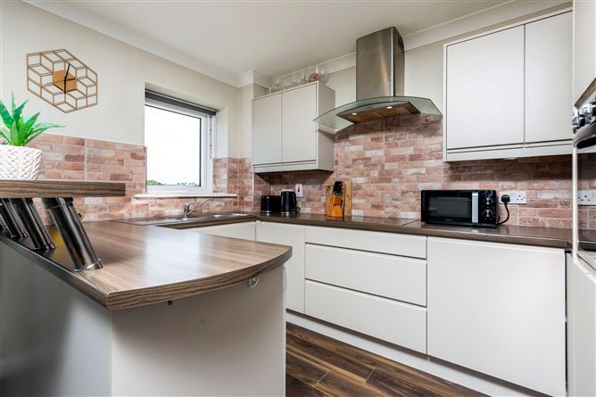 Apartment 10, The Ash, Clonard Village, Wexford, Wexford Town, Wexford