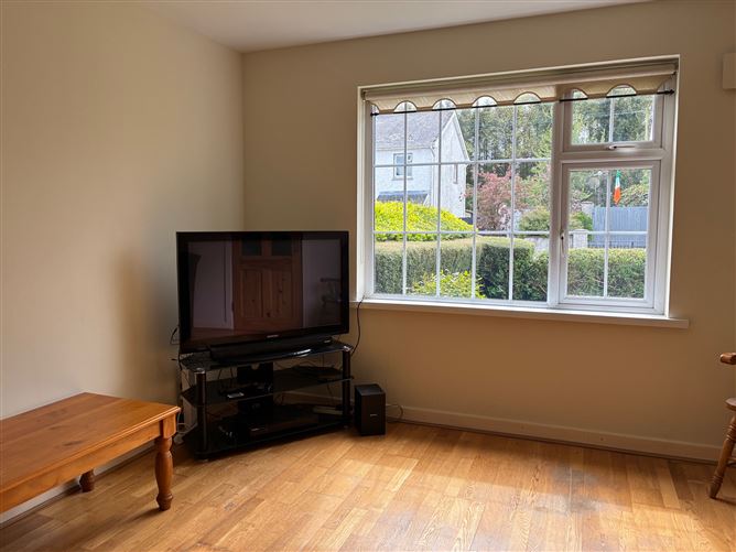 Photo 6 of 13 — 30 Hillside View, Clonaslee, Laois