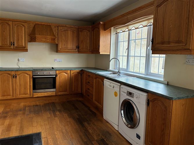 30 Hillside View, Clonaslee, Laois