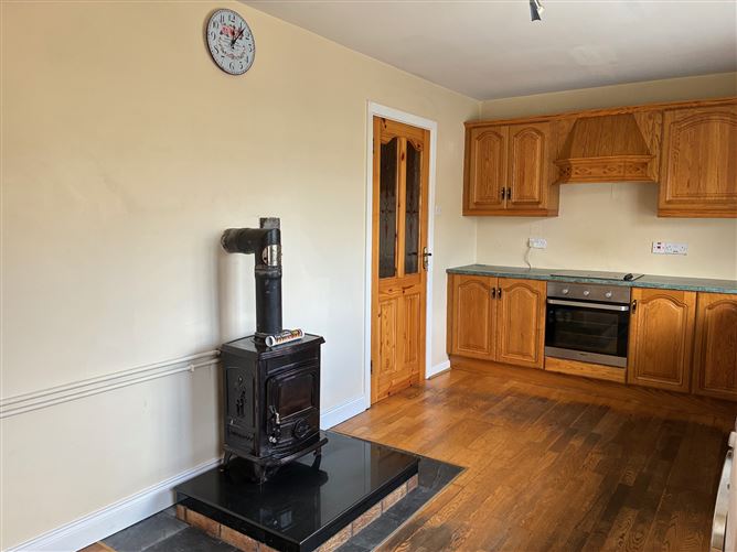 30 Hillside View, Clonaslee, Laois