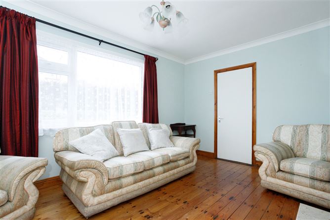 44 New Street, Macroom, Co. Cork