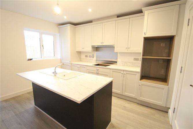 69 Castleland Park Avenue, Balbriggan, Co. Dublin