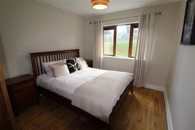 16 Manor Avenue, Maryborough Ridge, Maryborough Hill, Douglas, Cork City