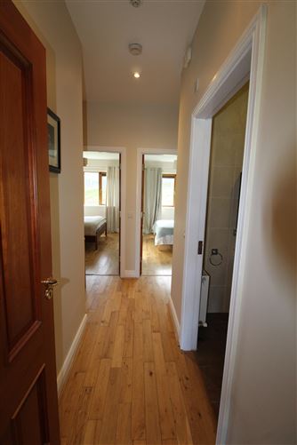 16 Manor Avenue, Maryborough Ridge, Maryborough Hill, Douglas, Cork City