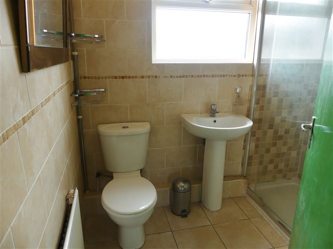 135, Glenview Park, Tallaght, Dublin 24