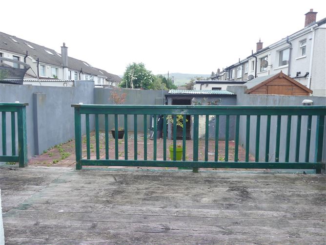 135, Glenview Park, Tallaght, Dublin 24