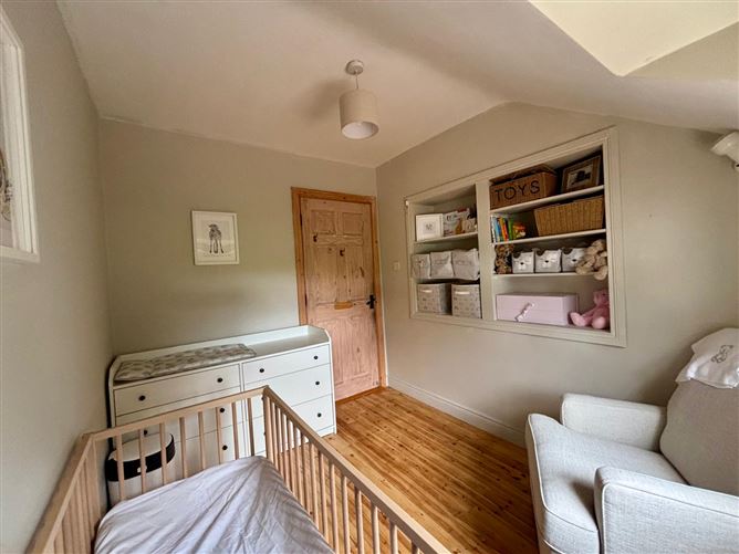 Horse Shoe Cottage, Knockatee, Mullingar, Westmeath