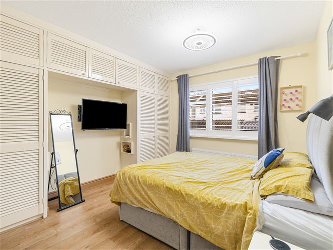 43 Carrigmore Drive, Aylesbury, Dublin 24