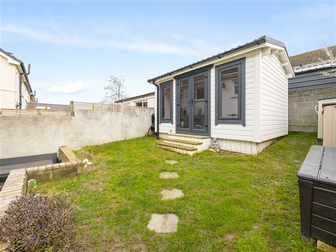 43 Carrigmore Drive, Aylesbury, Dublin 24