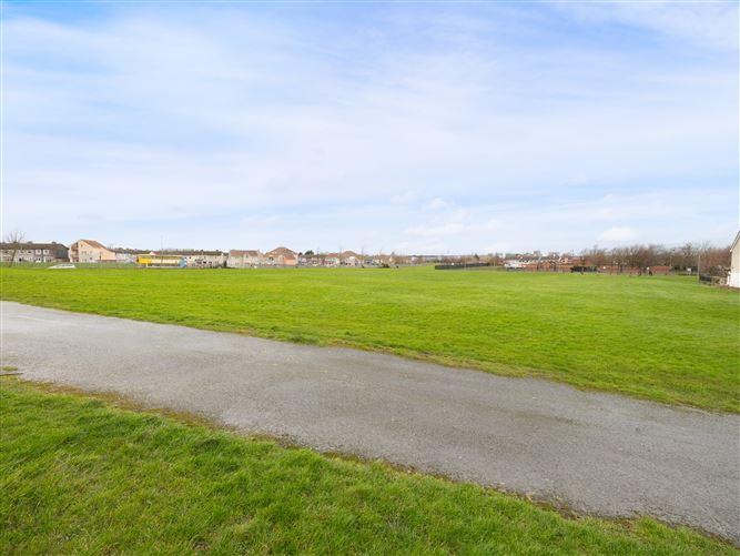 43 Carrigmore Drive, Aylesbury, Dublin 24