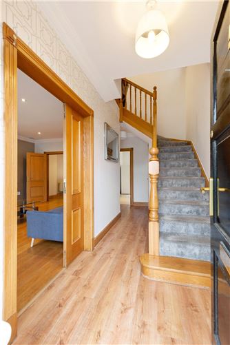 5 Ailesbury Grove,Ballsbridge,Dublin 4,D04 W3K6