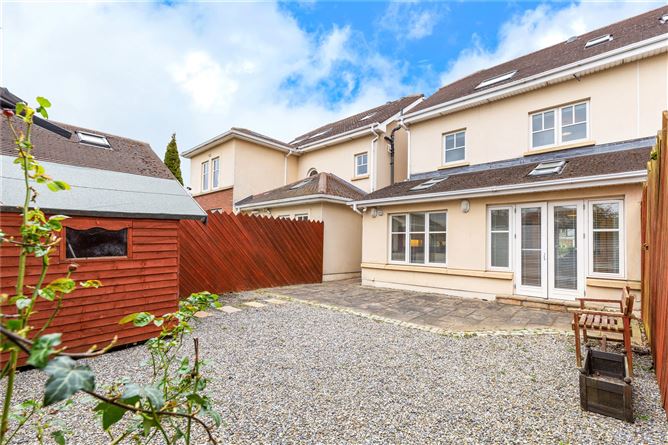 5 Ailesbury Grove,Ballsbridge,Dublin 4,D04 W3K6