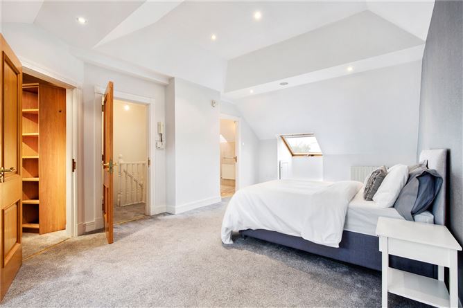 5 Ailesbury Grove,Ballsbridge,Dublin 4,D04 W3K6