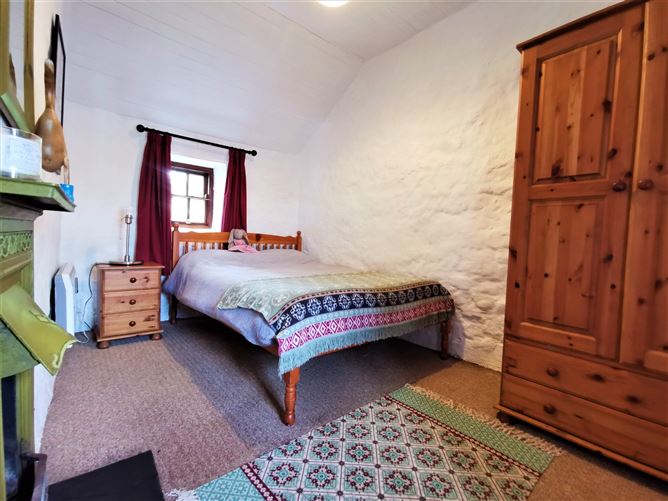 Beech Tree Cottage, Treangarve, Scarduane, Claremorris, Co. Mayo