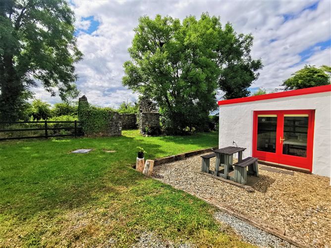 Beech Tree Cottage, Treangarve, Scarduane, Claremorris, Co. Mayo