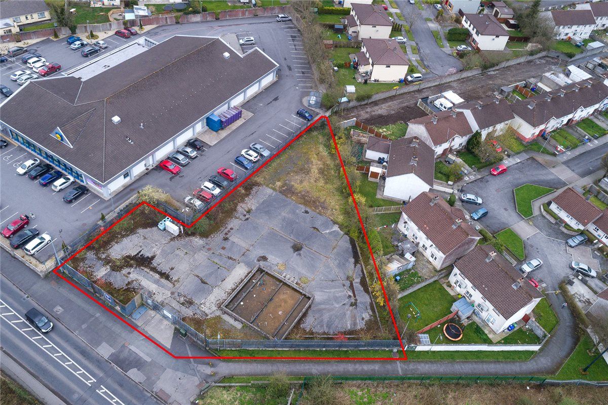 Maxol Yard., Dublin Road, Longford Town., Post Code Next Door