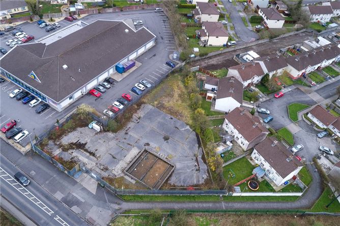 Maxol Yard., Dublin Road, Longford Town., Post Code Next Door