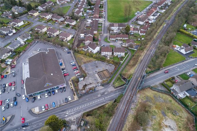 Maxol Yard., Dublin Road, Longford Town., Post Code Next Door