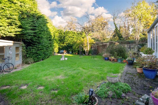 28 Hazelwood, Shankill, Co. Dublin