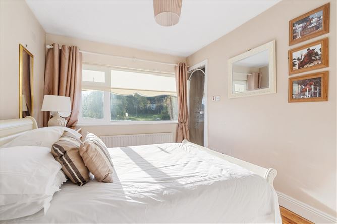 28 Hazelwood, Shankill, Co. Dublin