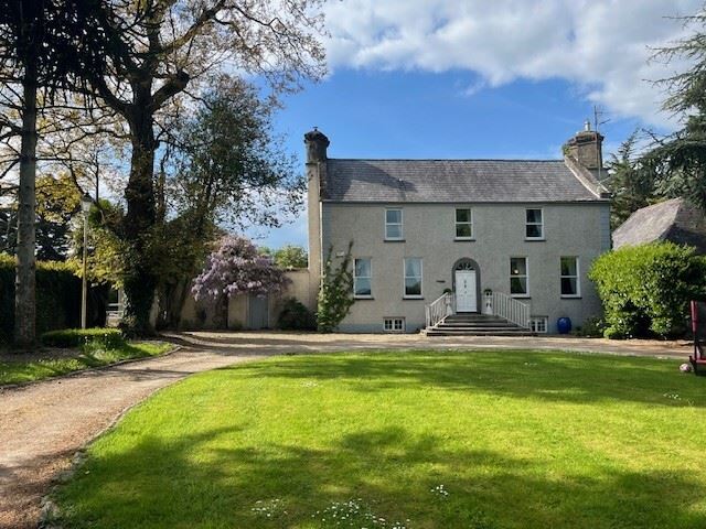 Abbeyview House, Lady's Well Street, Thomastown, Co. Kilkenny