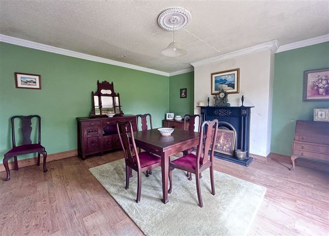 Ashgrove, 1 Dunglen Court, Kilkenny, Kilkenny