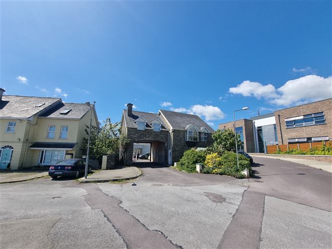 1A College Court, Clonakilty, Co. Cork